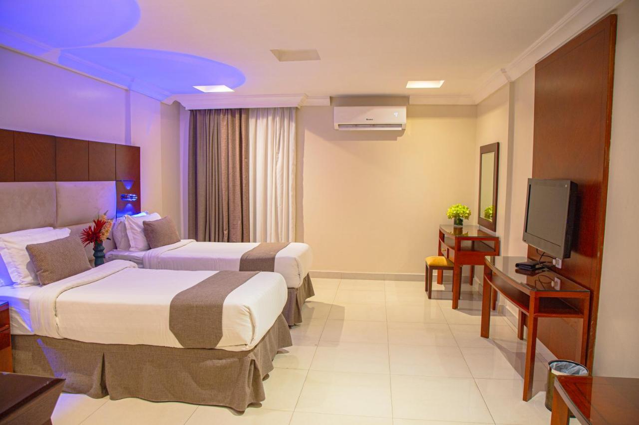 อัลมูฮัยดบ์ อัลฮัมรา เจดดาห์ Aparthotel ภายนอก รูปภาพ