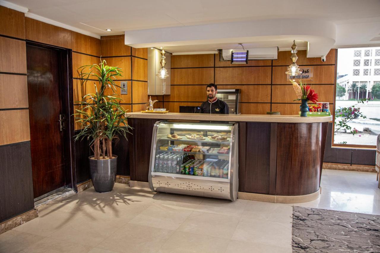 อัลมูฮัยดบ์ อัลฮัมรา เจดดาห์ Aparthotel ภายนอก รูปภาพ