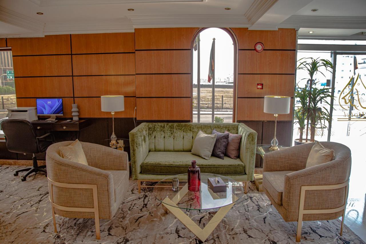 อัลมูฮัยดบ์ อัลฮัมรา เจดดาห์ Aparthotel ภายนอก รูปภาพ