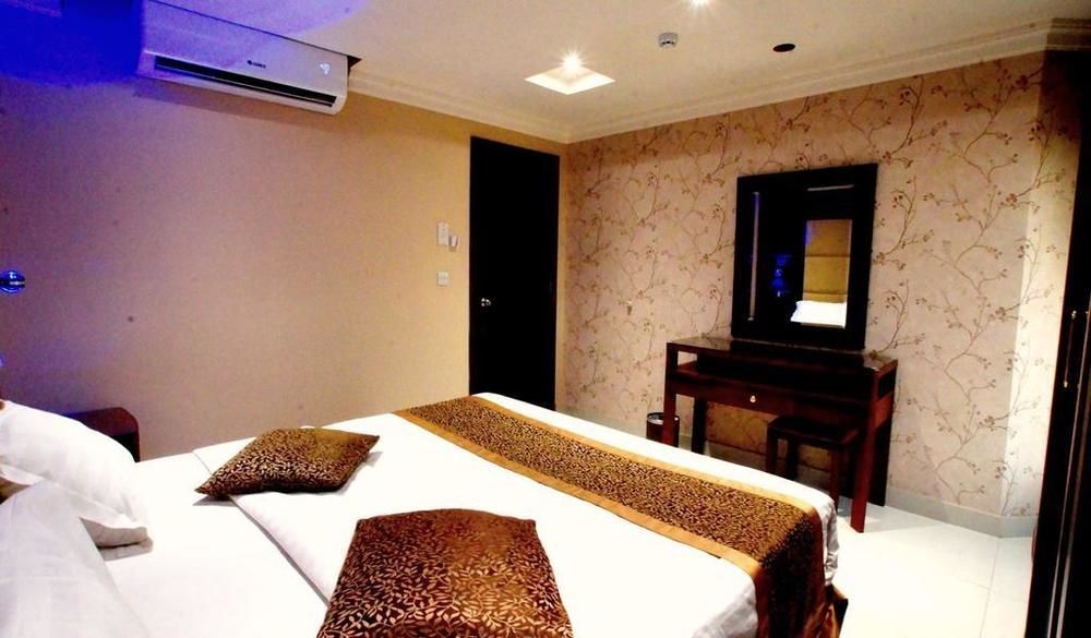 อัลมูฮัยดบ์ อัลฮัมรา เจดดาห์ Aparthotel ภายนอก รูปภาพ