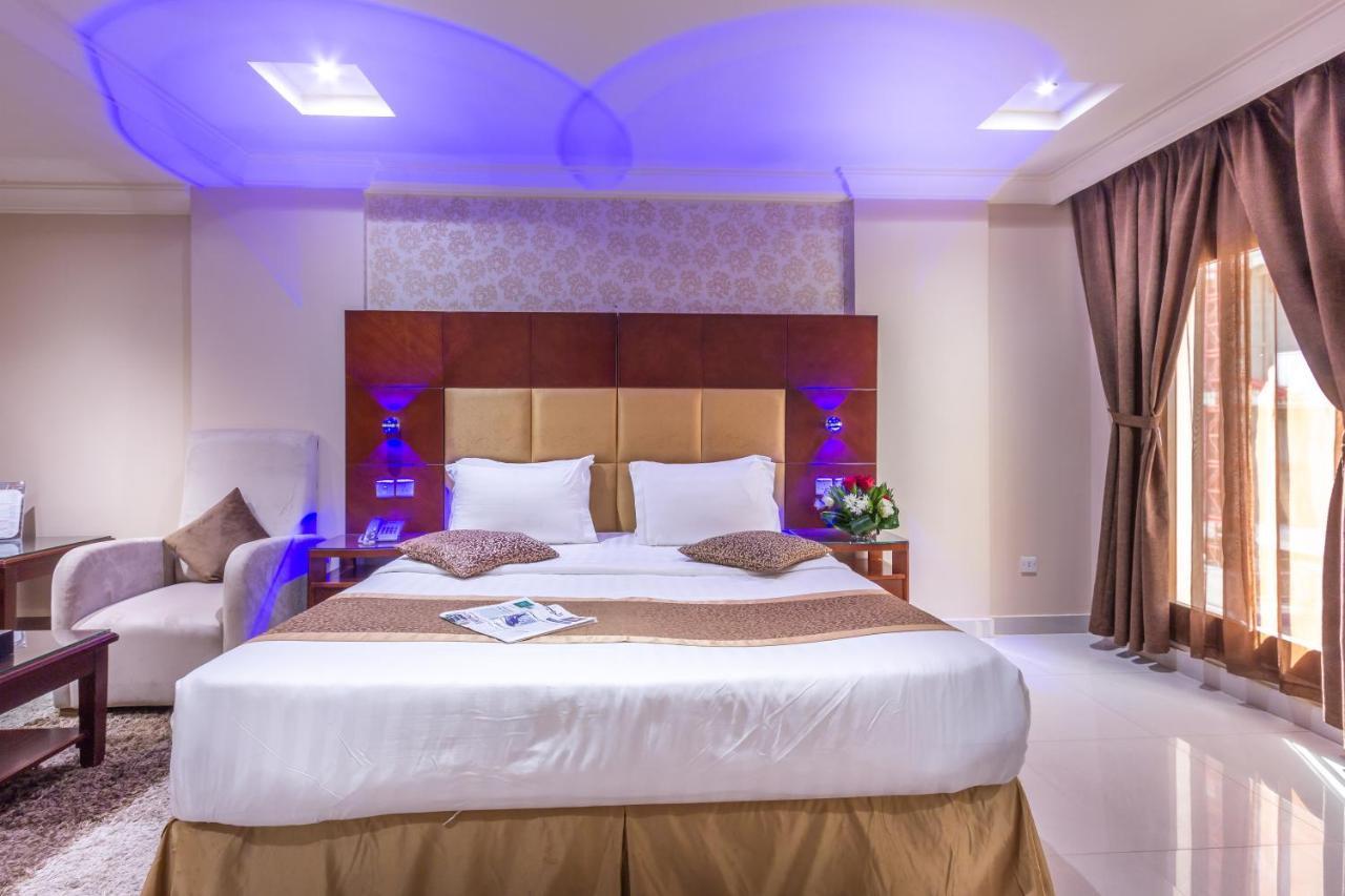 อัลมูฮัยดบ์ อัลฮัมรา เจดดาห์ Aparthotel ภายนอก รูปภาพ