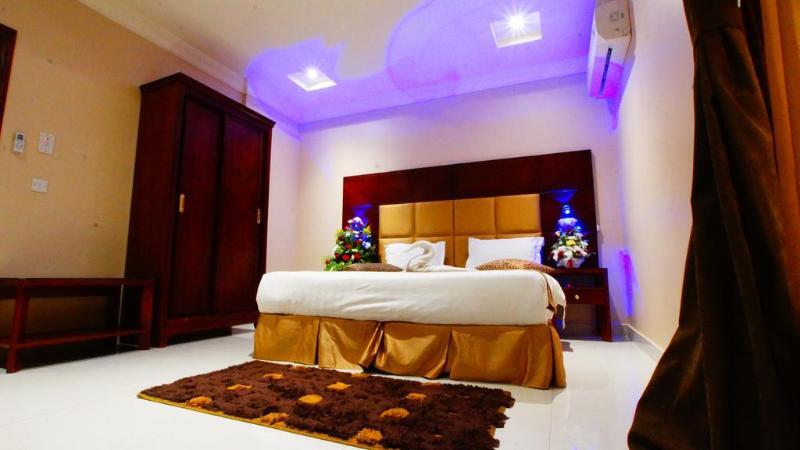 อัลมูฮัยดบ์ อัลฮัมรา เจดดาห์ Aparthotel ภายนอก รูปภาพ